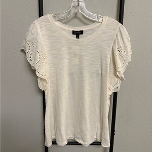 NWT Jessica Simpson Eyelet Flutter Sleeves Ivory Top Size Medium